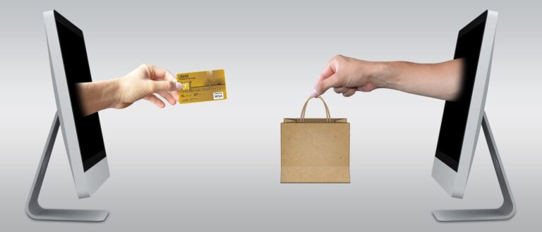 Pożyczki online popularniejsze od zakupów spożywczych