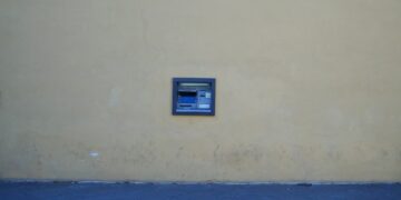 Więcej bankomatów w miejscowościach turystycznych