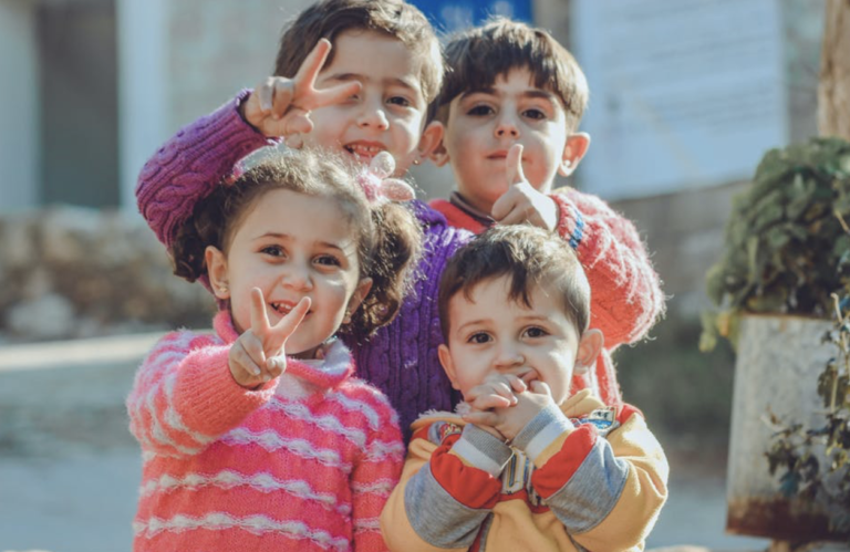 BNP Paribas wspiera dzieci z rodzin uchodźczych