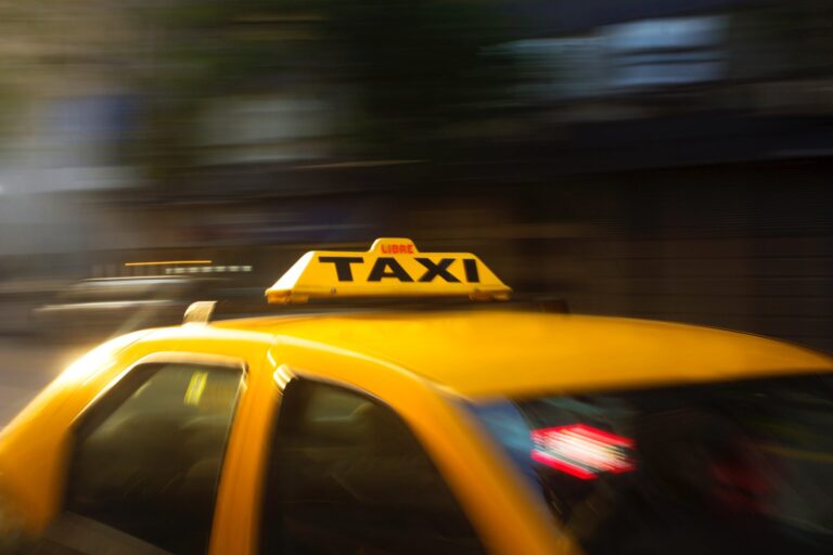 Polskie taksówki na aplikacji mobilnej?
